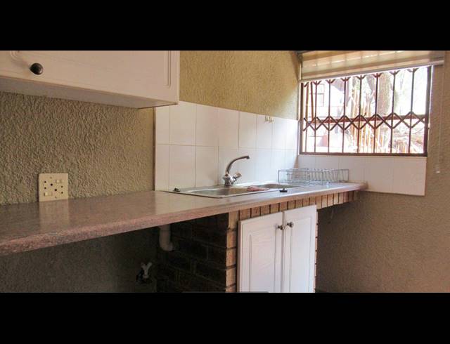 4 BEDROOM HOUSE FOR SALE IN GLENVISTA